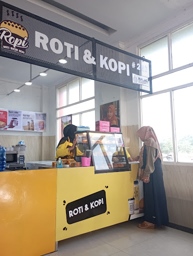 Roti dan kopi (Ropi) Aghisna Sidareja