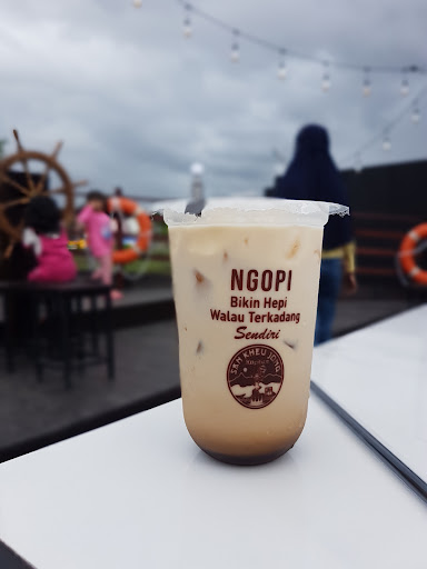 San Kheu Jong Kopitiam (SKJ) 山口洋咖啡店