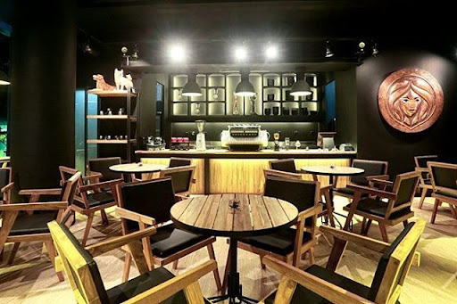 Ling Lung Kopi & Eatery