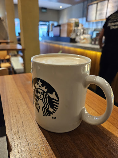 Starbucks Siliwangi Sukabumi