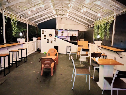 GUSTI CAFE