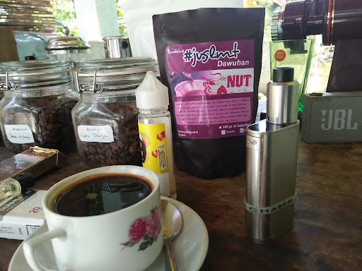 Warung Kopi Tuan Malam