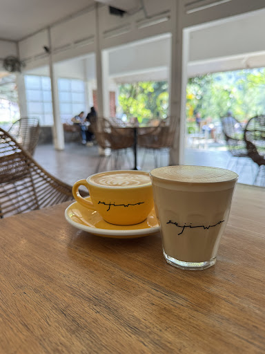 Sejiwa Coffee, Kiputih
