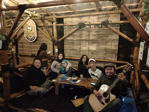 Coffee RiverSide ( Ngopi Sisi Walungan )